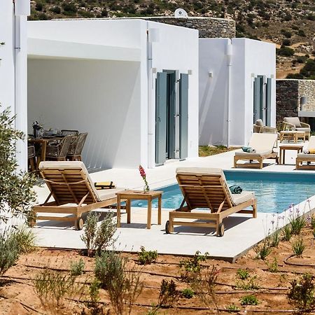 Villa Complex White And Rocks ปาริเกีย ภายนอก รูปภาพ