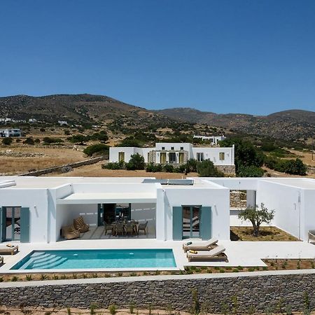 Villa Complex White And Rocks ปาริเกีย ภายนอก รูปภาพ