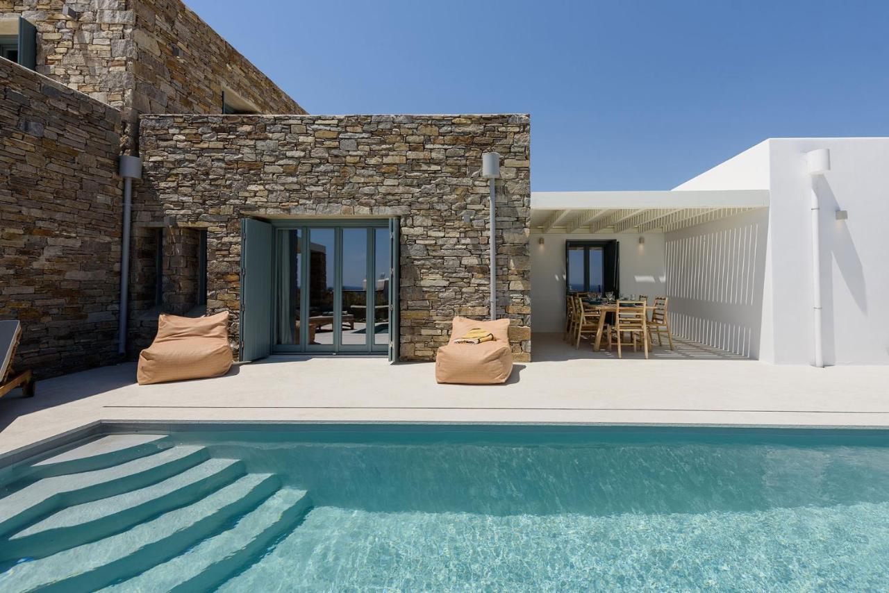 Villa Complex White And Rocks ปาริเกีย ภายนอก รูปภาพ