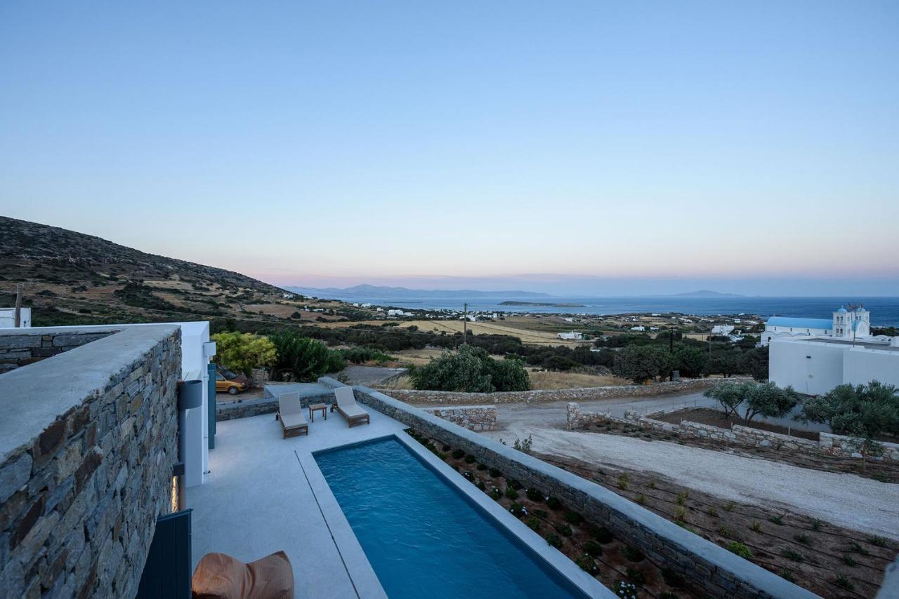 Villa Complex White And Rocks ปาริเกีย ภายนอก รูปภาพ