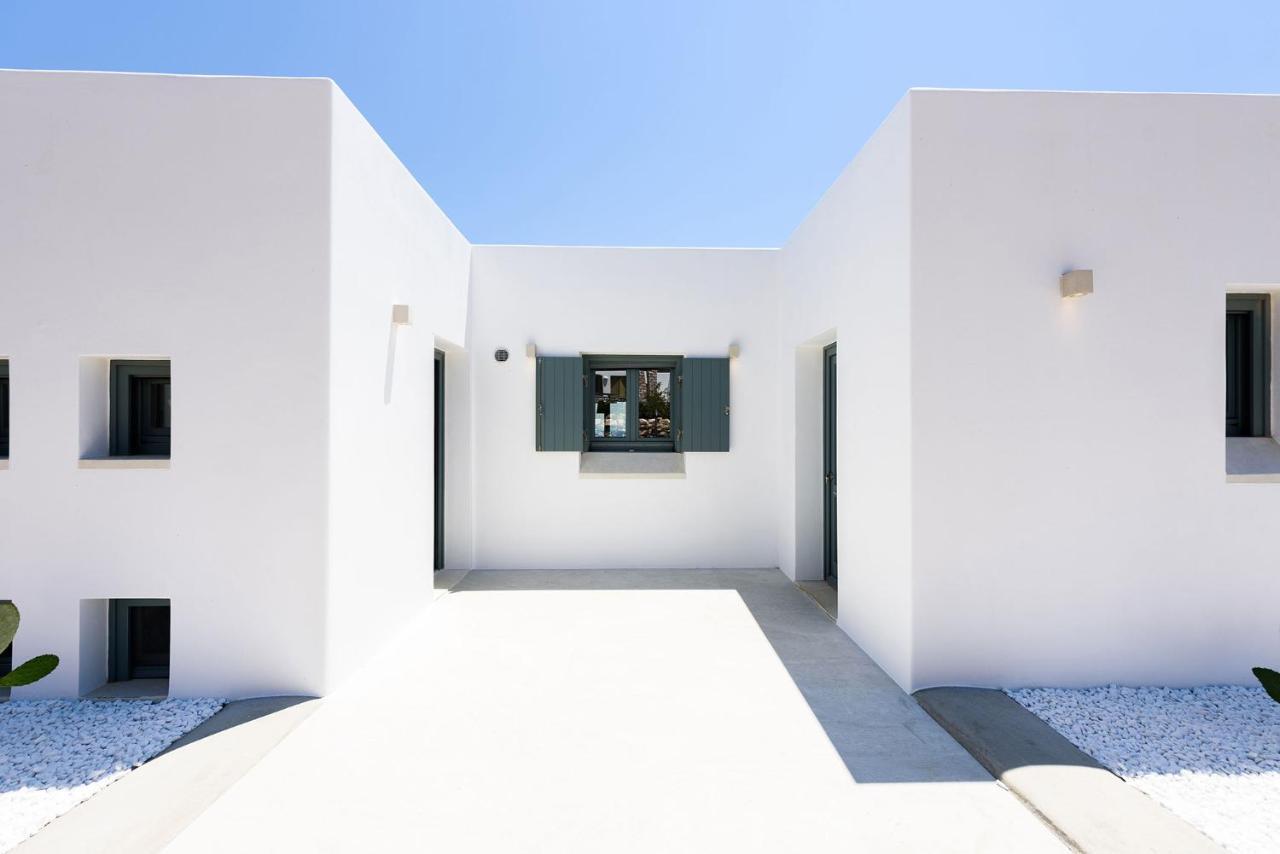Villa Complex White And Rocks ปาริเกีย ภายนอก รูปภาพ