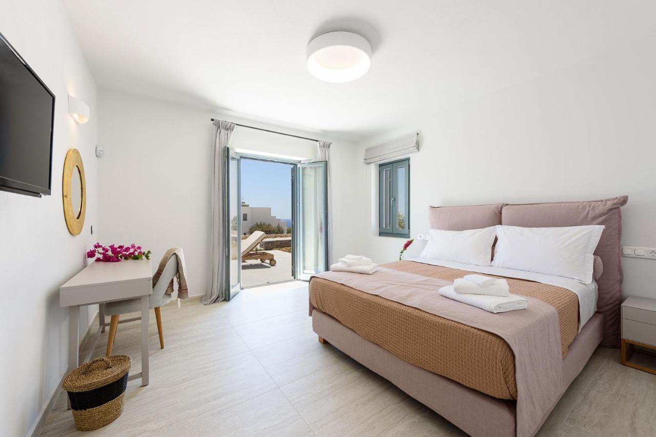 Villa Complex White And Rocks ปาริเกีย ภายนอก รูปภาพ